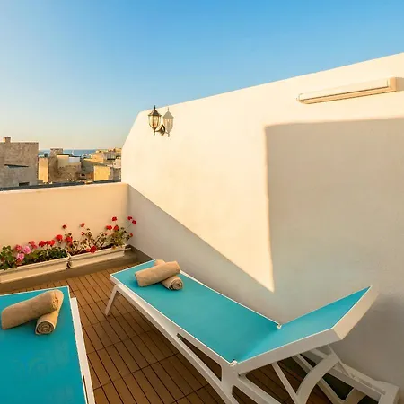 Kharmen A 1565s House With Seaviews Apartment Birgu
