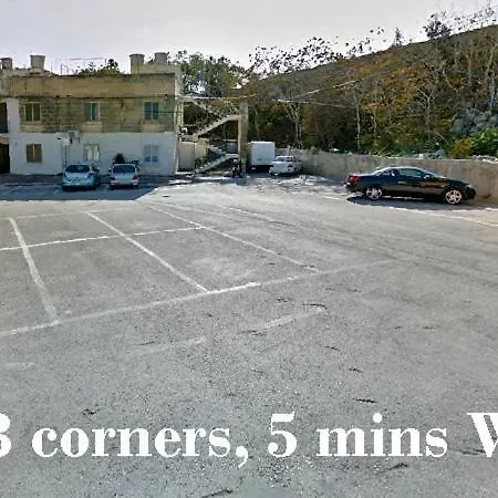 Kharmen A 1565s House With Seaviews Apartman *