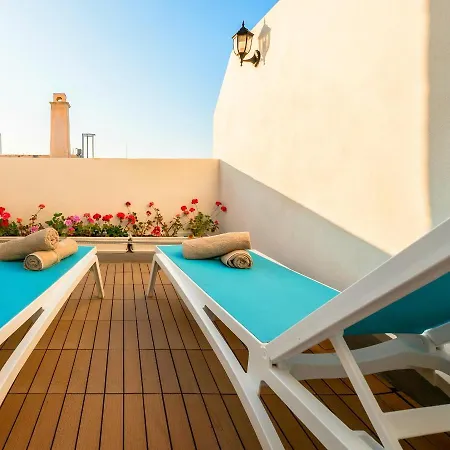 Kharmen A 1565s House With Seaviews Birgu