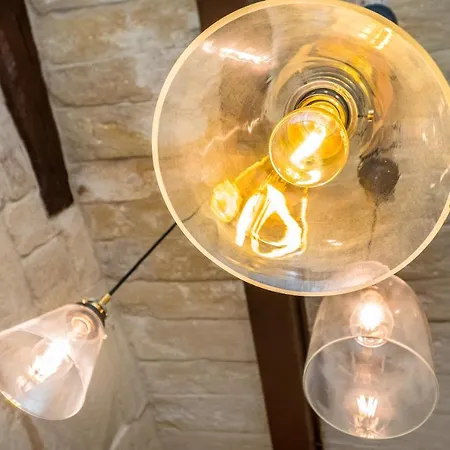 Kharmen A 1565s House With Seaviews *