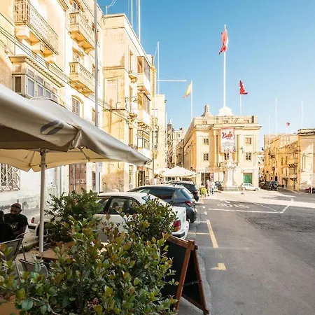 Kharmen A 1565s House With Seaviews Apartment Birgu