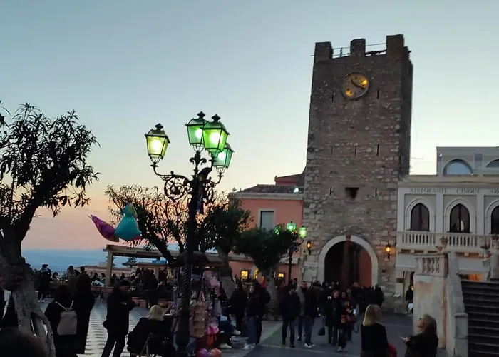 Kharmen A 1565s House With Seaviews * 비르구