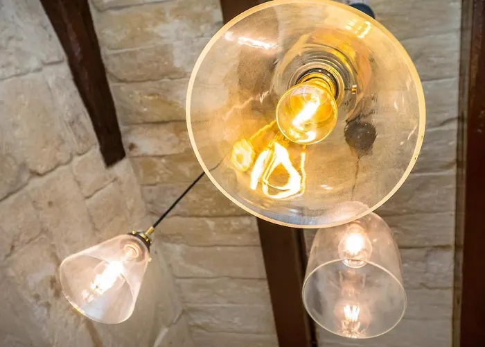 Kharmen A 1565s House With Seaviews *