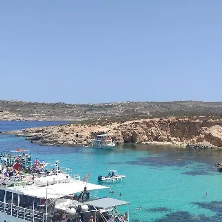 דירה Kharmen A 1565s House With Seaviews *