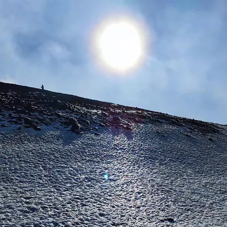 Kharmen A 1565s House With Seaviews דירה *