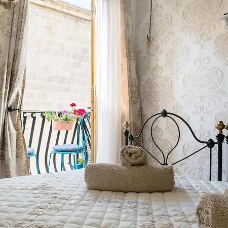 Kharmen A 1565s House With Seaviews *