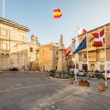 דירה Kharmen A 1565s House With Seaviews