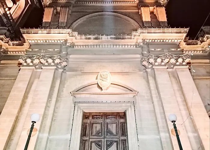 Kharmen A 1565s House With Seaviews Appartement