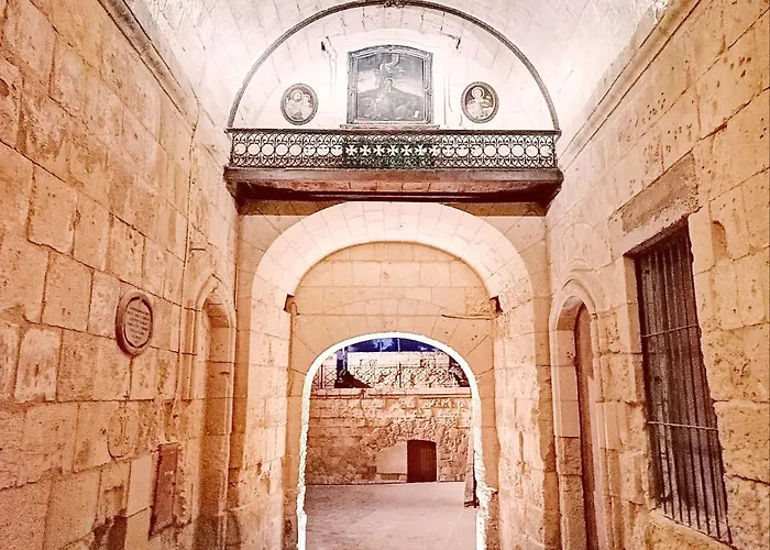 Appartement Kharmen A 1565s House With Seaviews Il-Birgu