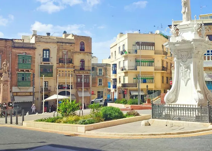 Kharmen A 1565s House With Seaviews Appartement Il-Birgu