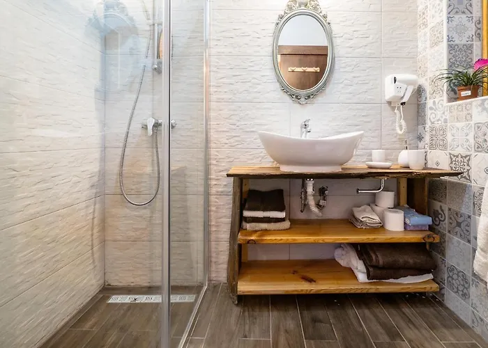 Kharmen A 1565s House With Seaviews Appartement Il-Birgu