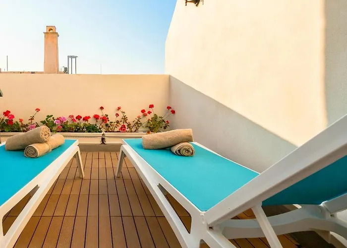 Kharmen A 1565s House With Seaviews Il-Birgu