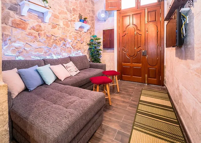 Appartement Kharmen A 1565s House With Seaviews